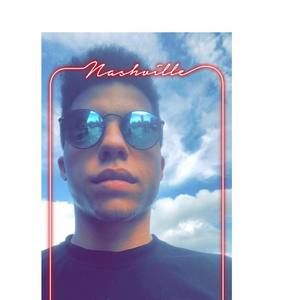 Meet your Posher, Zach